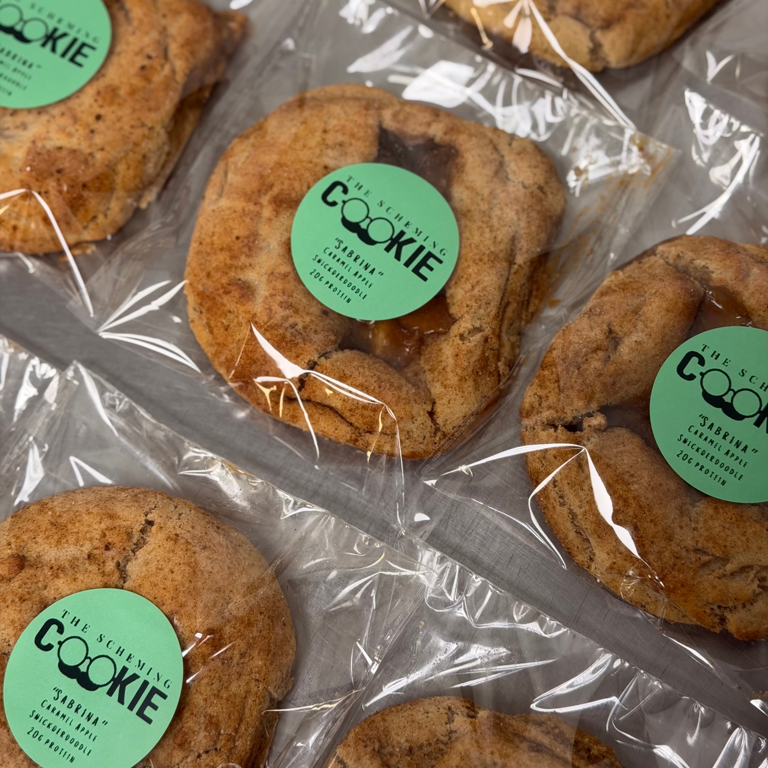 Caramel Apple Snickerdoodle Protein Cookie (by The Scheming Cookie)